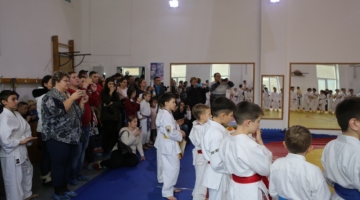 Порядка 120 юных бойцов джиу-джитсу сразились за звание сильнейшего во Владивостоке