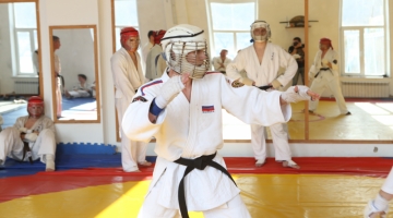 Владивостокские спортсмены джиу-джитсу прошли аттестацию на черные пояса